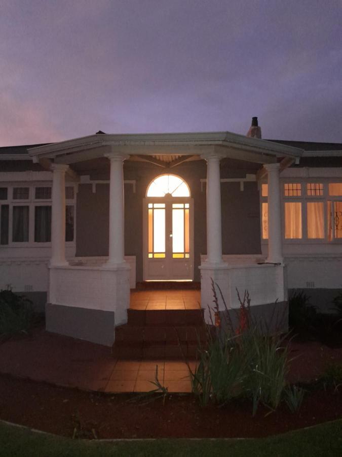 The Cradle'S Rest Guest House Krugersdorp Exterior photo