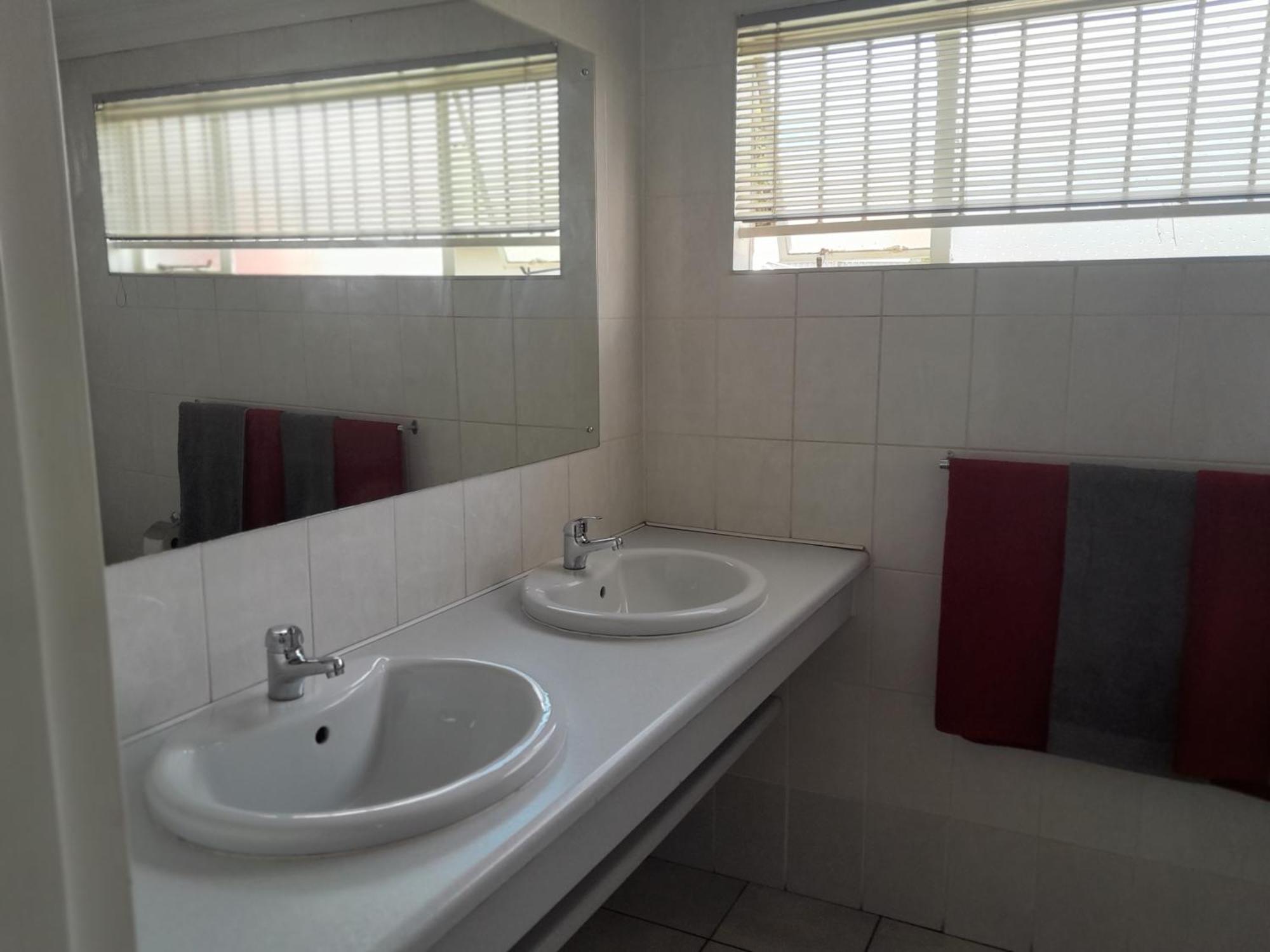The Cradle'S Rest Guest House Krugersdorp Room photo
