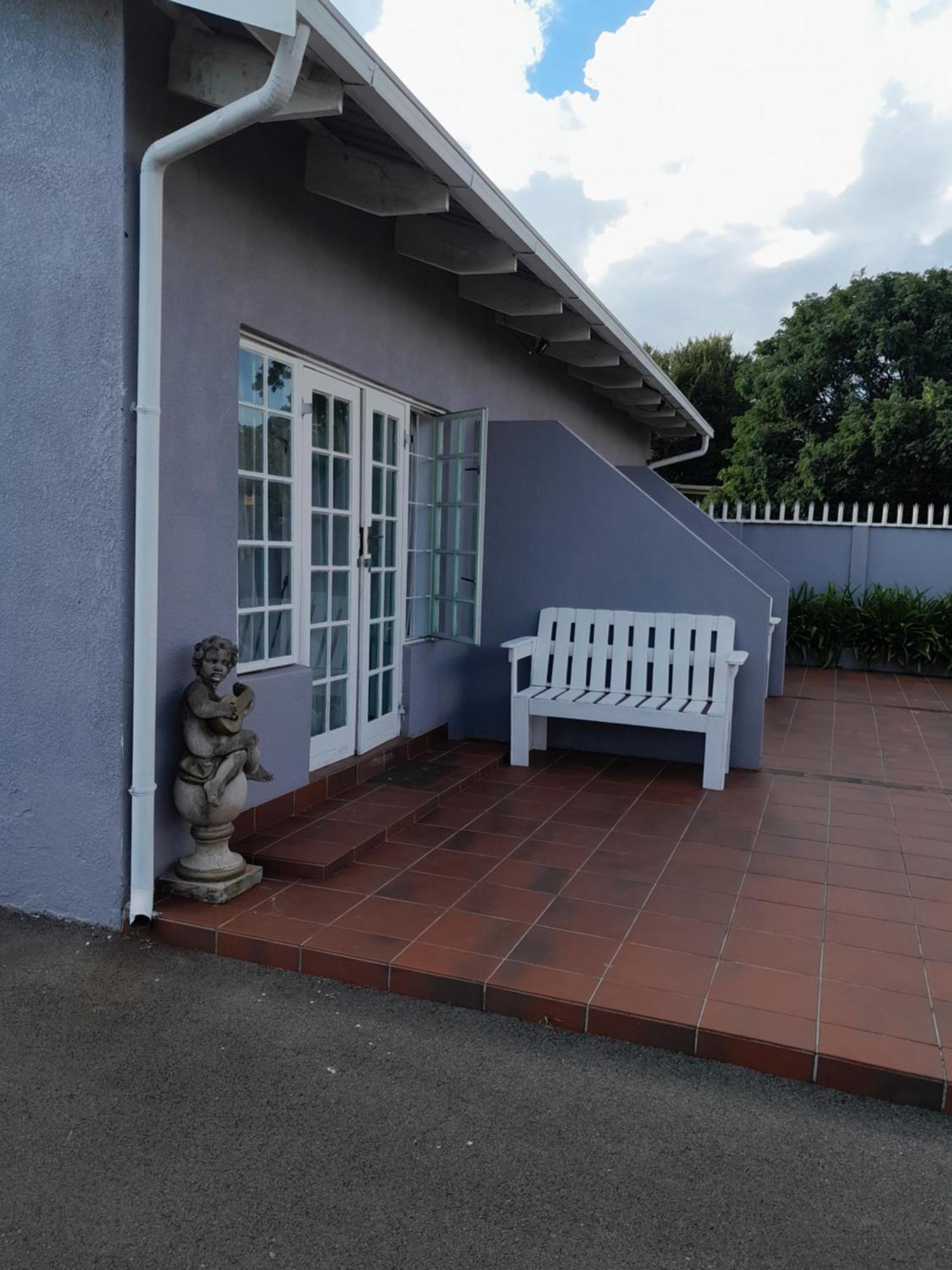 The Cradle'S Rest Guest House Krugersdorp Exterior photo